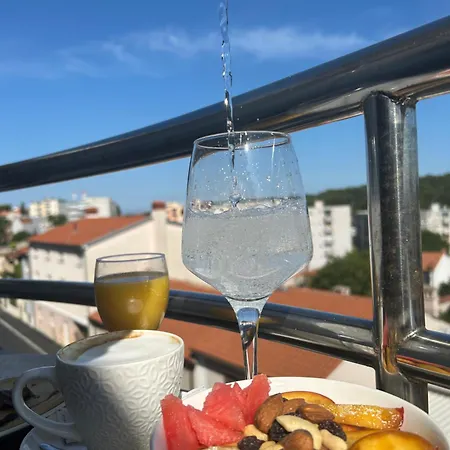 Artena Hotel 3*